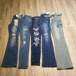 NWT! Rue21 lot of 5 jeans! Size 1/2! Originally $205!